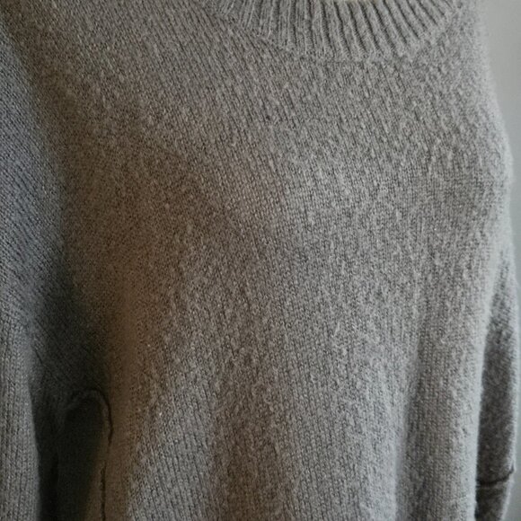 Express Taupe Knit Sweater - Picture 3 of 7